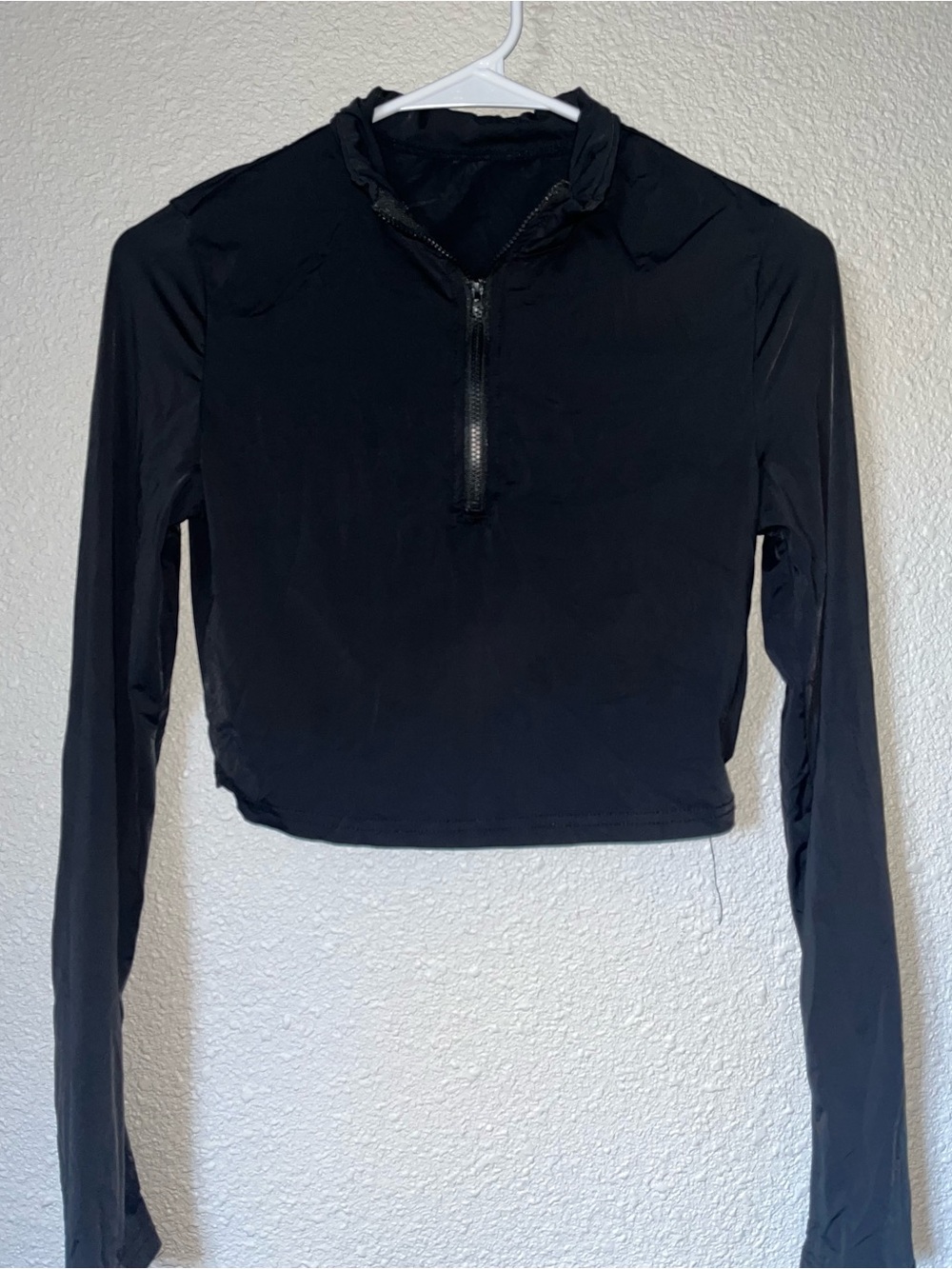 SHEIN Black Long Sleeve Half-Zip Crop Top